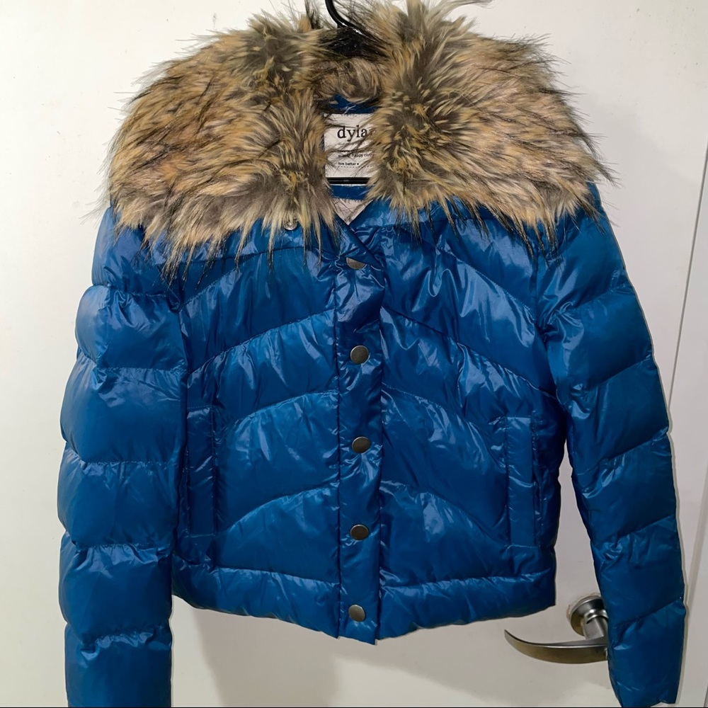 Jacket - Picture 1 of 12